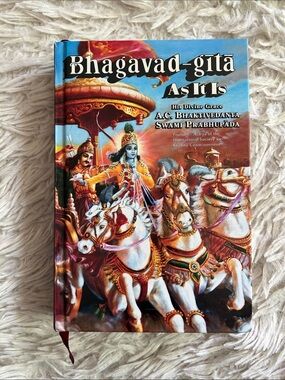 Vintage Blue and Gold Bhagavad-gītā As It Is Coffee Table Book